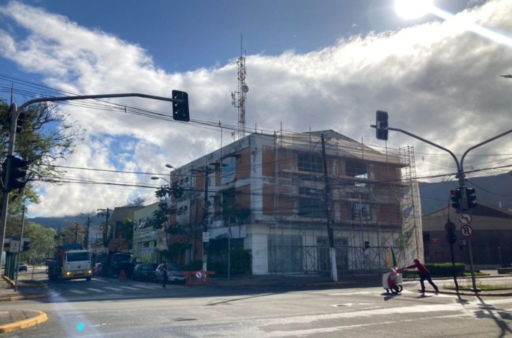 Prédio da guarda municipal em Cubatão GCMC