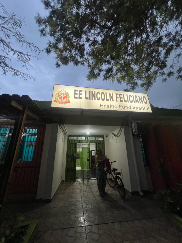 Escola Lincoln Feliciano em Cubatão