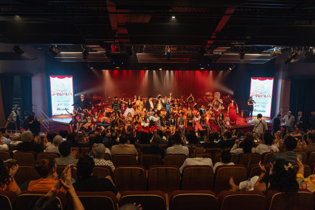 Cubatão inaugura Teatro Municipal Zanzalá no Parque Anilinas