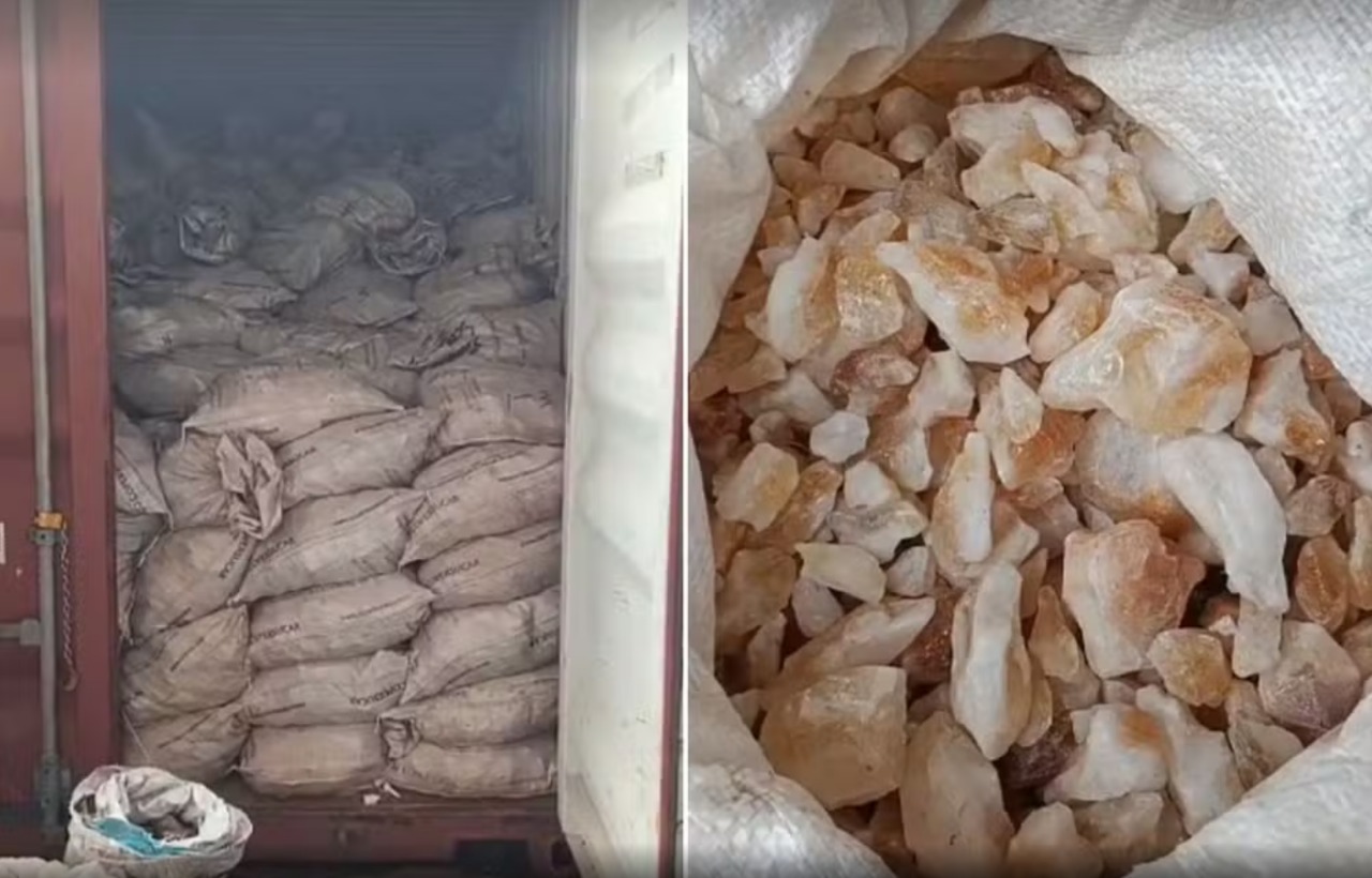 Receita Federal barra exportação ilegal de 670 toneladas de quartzo em Santos