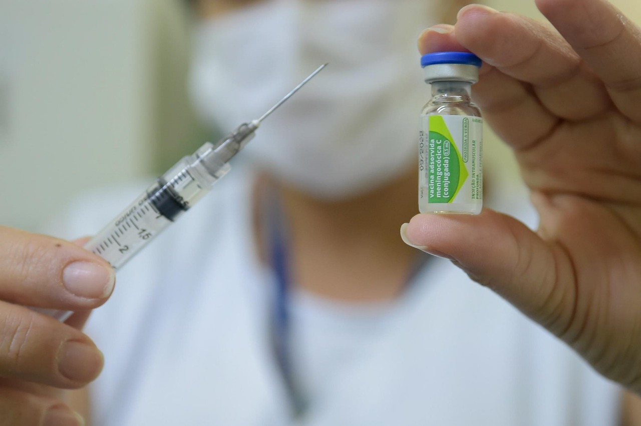 Baixada Santista registra 11 mortes por meningite em 2025