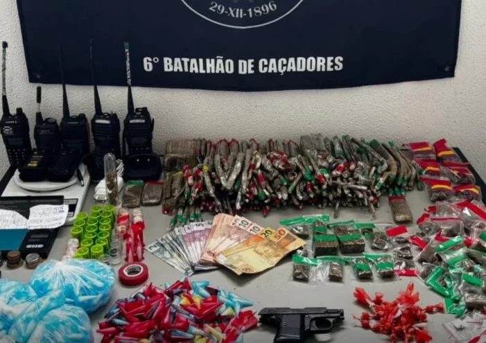 PM troca tiros com traficantes no Morro do Jabaquara durante operação em Santos