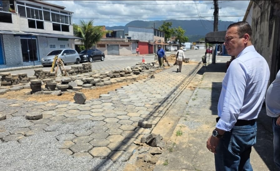 César assina investimento em Habitação de R$ 128 milhões para a construção de 633 moradias