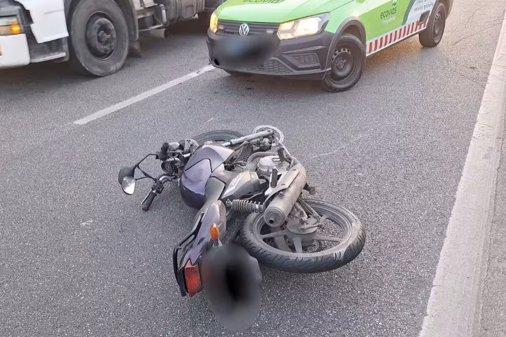 Motociclista morre após queda e atropelamento na Interligação Anchieta-Imigrantes, em Cubatão