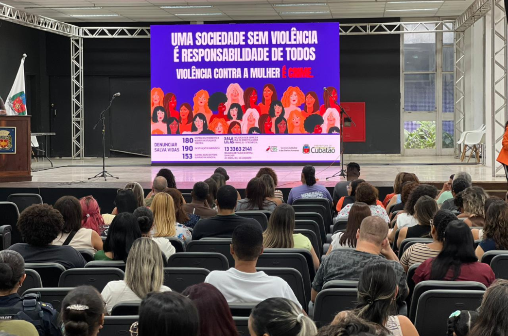 Servidores participam de capacitação sobre rede de atendimento à mulher vítima de violência