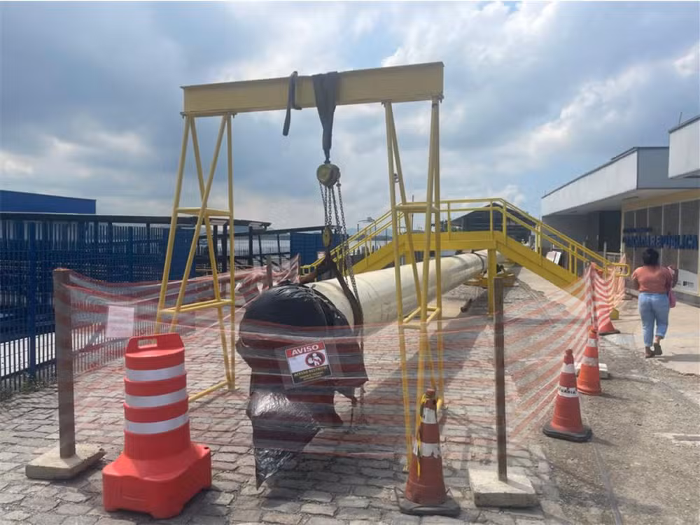 Nova adutora submersa promete reforçar abastecimento de água em Guarujá