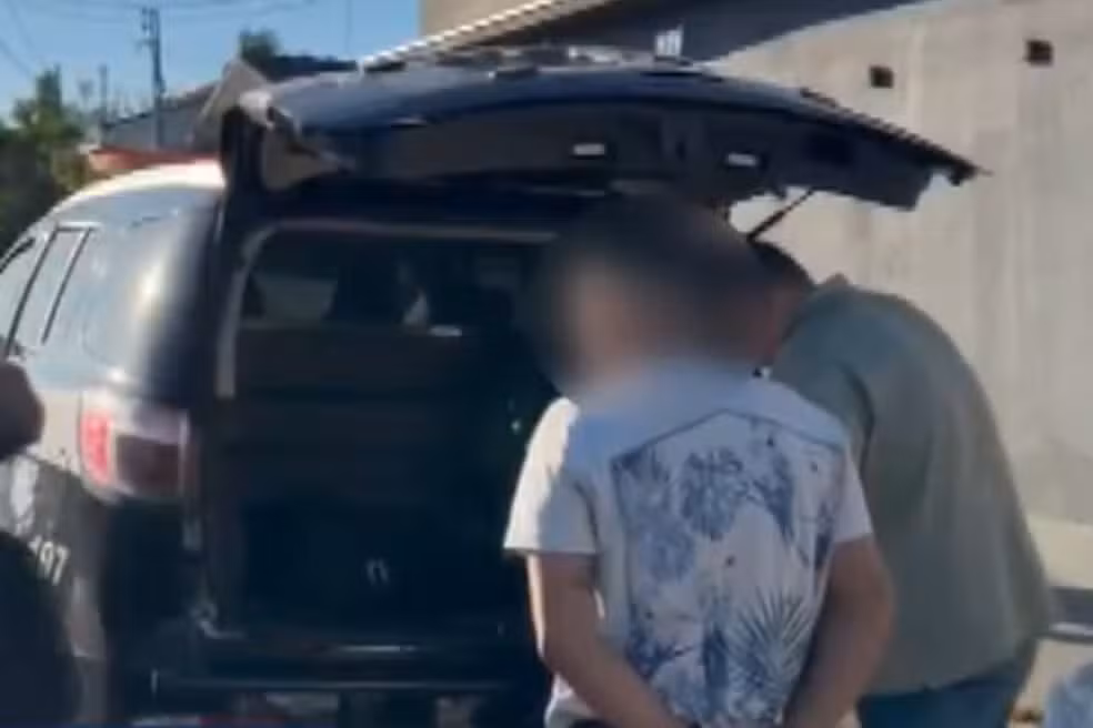 Suspeito de integrar grupo que aplicava golpes contra empresários é preso durante operação policial