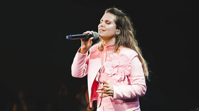 Marcha para Jesus em Cubatão: show de Aline Barros ocorreu neste domingo