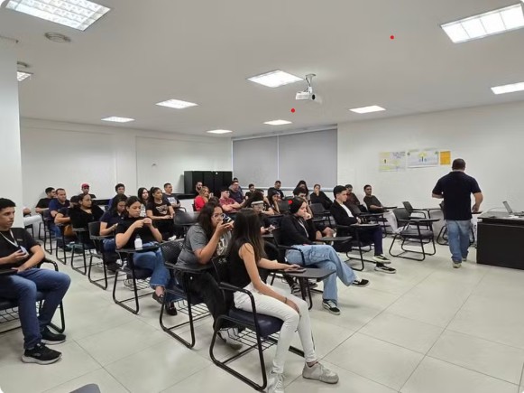 Guarujá abre mais de 100 vagas em cursos gratuitos de qualificação profissional