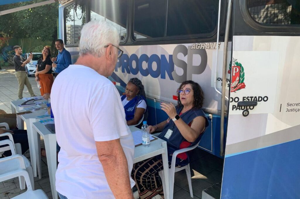 Procon Móvel atende consumidores em Cubatão nesta terça-feira (7)