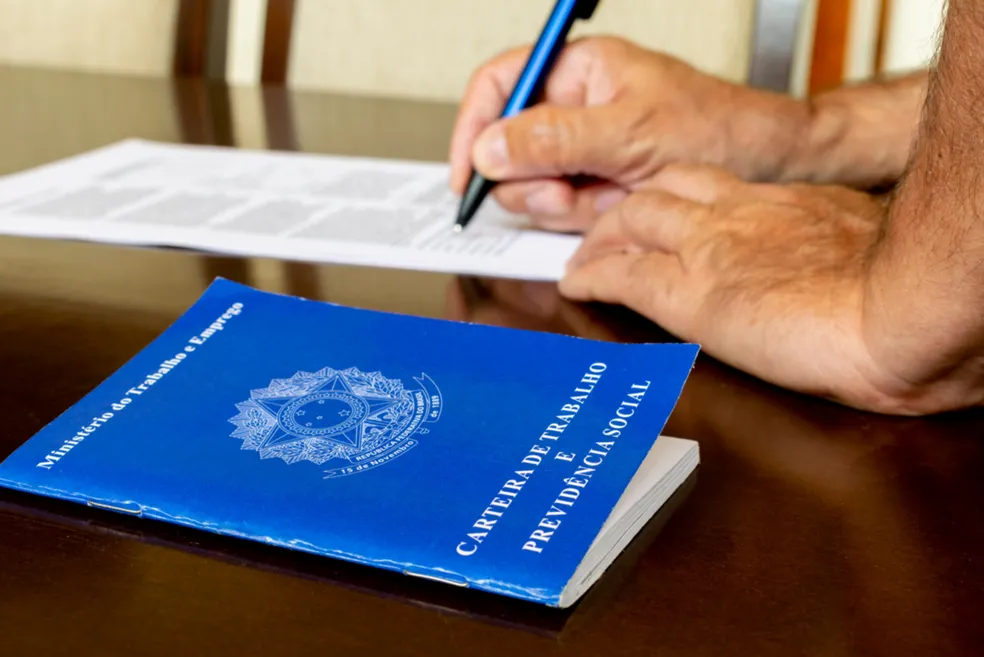 Mutirão do Emprego em Cubatão oferece mais de 500 vagas e segue até quinta-feira no PAT