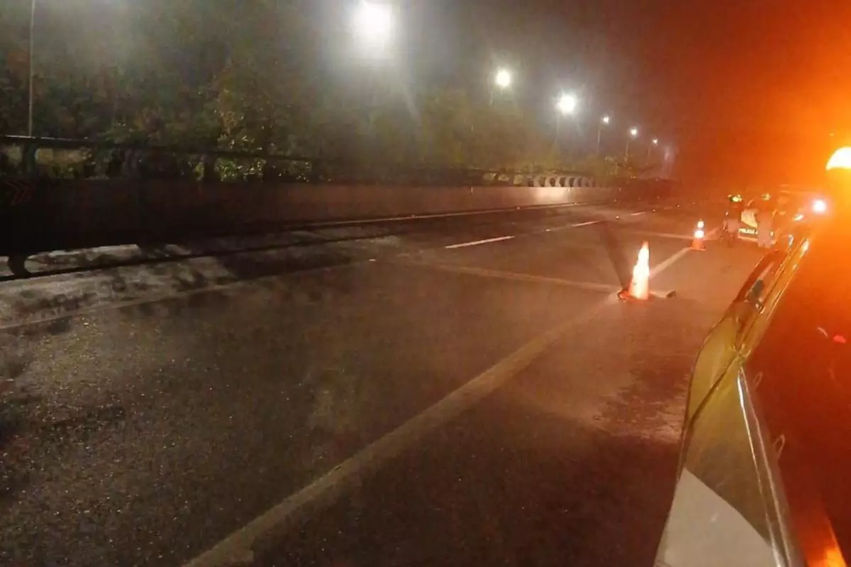 Homem morre atropelado na Rodovia dos Imigrantes e motorista foge do local em Cubatão