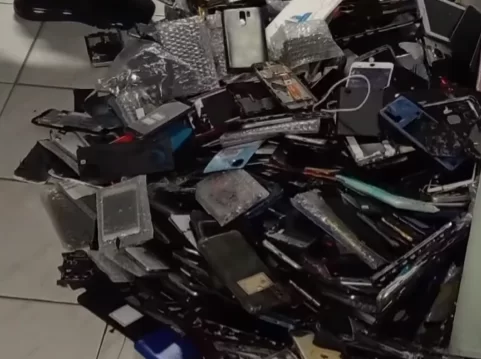 Operação apreende cerca de 8 mil celulares na Baixada Santista