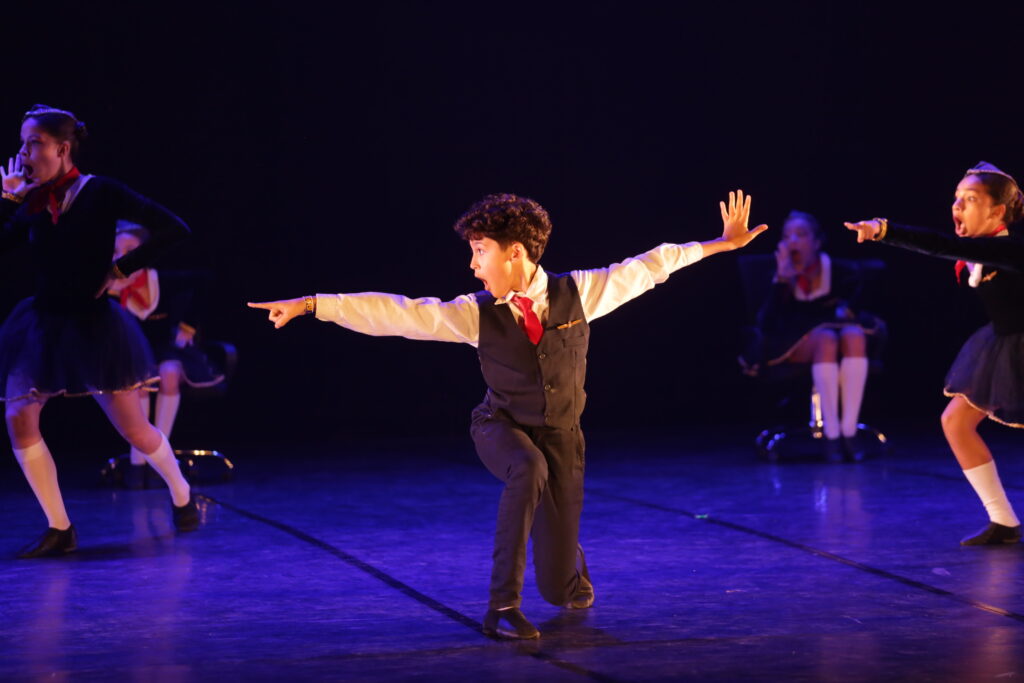 Chega em Cubatão a 12° edição do maior festival de dança caiçara, no Teatro Zanzalá