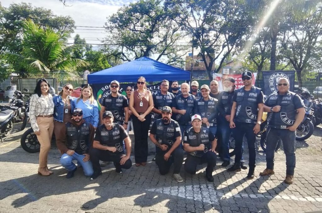 Moto clube doa sangue em Cubatão durante campanha Junho Vermelho