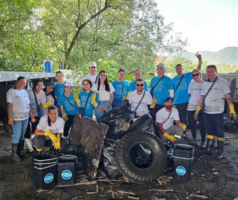 Ação ambiental da Braskem retira quase 300 kg de resíduos em Santos