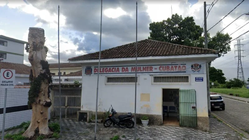 Mulher é presa em Cubatão suspeita de tentar matar a ex-companheira