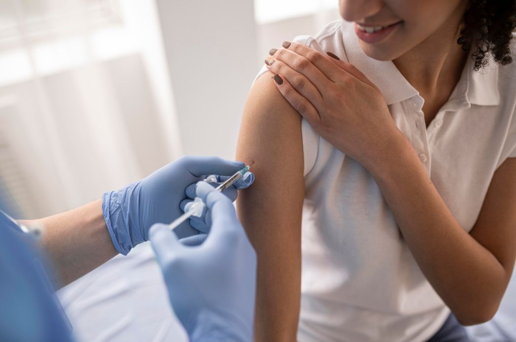 Vacina contra HPV está disponível em Cubatão para adolescentes de 15 a 19 anos