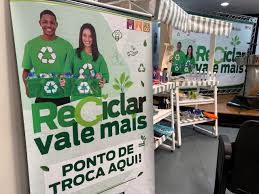 Recicla Vale Mais arrecada mais de 100 kg de recicláveis em ação com servidores de Cubatão
