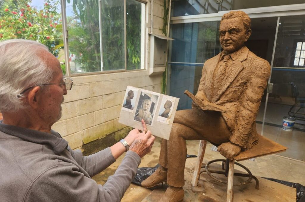 Morre aos 95 anos Luis Garcia Jorge, escultor que deixou sua arte espalhada por Cubatão