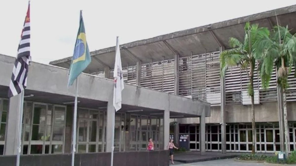 Câmara de Cubatão aprova programa para combater vício em bets